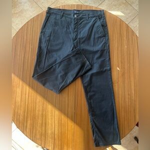 Levi’s 511 men’s slim fit hybrid trouser pants, chino W38 L30 charcoal gray